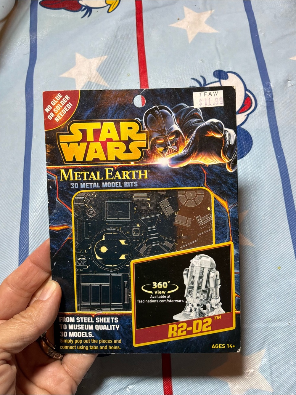Star Wars disney metal earth 3D R2-D2 -new